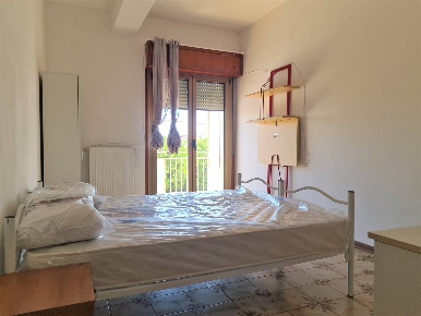 Foto Stanza in Via Stretto Antico, Catanzaro Fortuna - Corvo di 90 m²