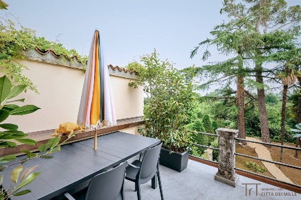 Foto Appartamento in Via San Tomaso, Bergamo Corridoni di 96 m² in vendita