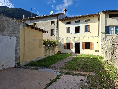 Foto Case semi ndipendenti in Via Cal de Cros 12, Follina Centro di 120 m²