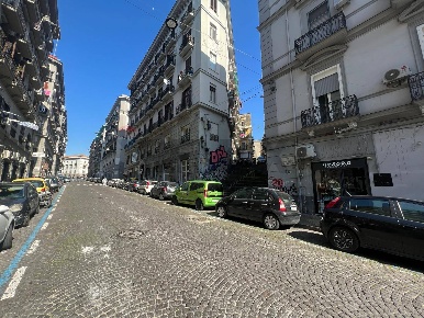 Foto Negozio in Via Pietro Colletta 62, Napoli Tribunali di 40 m²