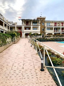 Foto Appartamento in via del molino 10, Padenghe sul Garda Centro di 100 m²
