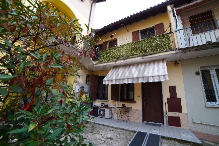 Foto Case semi ndipendenti a Robbiate di 86 m² con 3 locali in vendita