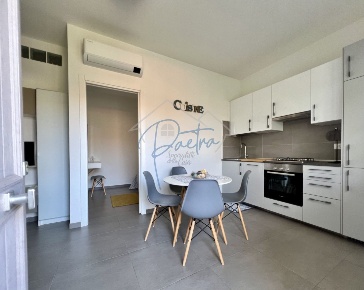 Foto Appartamento a Massa Marina di Massa Centro di 45 m² con 2 locali