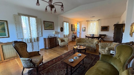 Foto Attico a Lucca Piazza Anfiteatro - Torre Guinigi di 210 m² in vendita