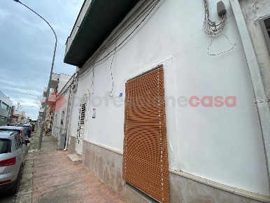 Foto Appartamento in Via Roma 122, Avetrana di 70 m² con 2 locali