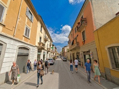 Foto Negozio in Via Candiani, Milano Dergano di 55 m² con 2 locali