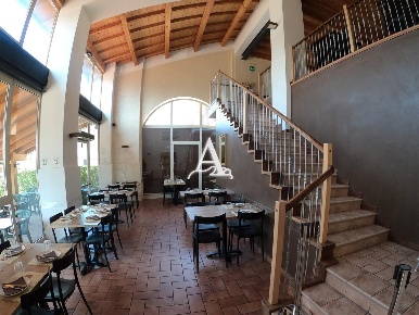 Foto Locale commerciale a Nogara Centro di 334 m² in vendita