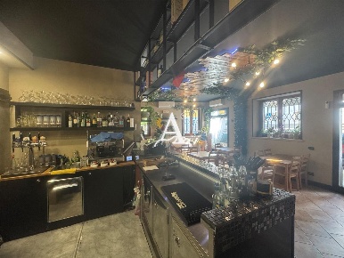 Foto Bar a Legnago Centro di 80 m² con 2 locali in vendita