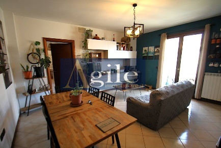 Foto Appartamento in VIA PIAVE, Spinetoli Pagliare di 100 m² con 3 locali