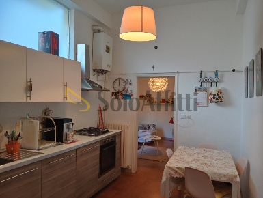 Foto Appartamento a Jesi Centro di 68 m² con 4 locali in affitto
