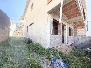 Foto Villa a schiera a Sinnai di 170 m² con 4 locali in vendita