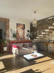 Foto Rustico in Via Lanca 14, Oleggio Centro di 160 m² in vendita