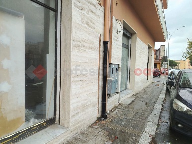 Foto Negozio in Via italo alaimo (adiacente stadio) 35, Reggio di Calabria