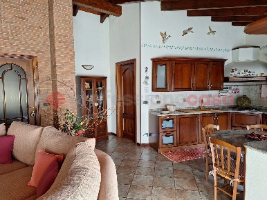 Foto Appartamento in Jaan De Fernex, Cressa Centro di 114 m² con 3 locali
