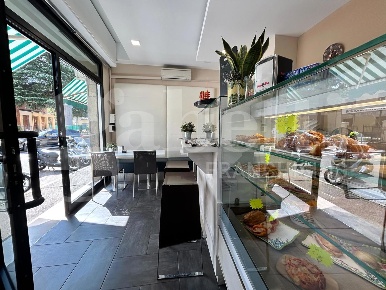 Foto Bar a Bologna Savena di 60 m² con 2 locali in vendita