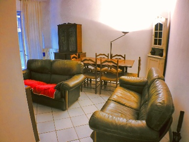 Foto Appartamento a Carrara Avenza di 86 m² con 4 locali in vendita