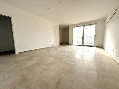 Foto Appartamento a Ponsacco Centro di 100 m² con 5 locali in vendita