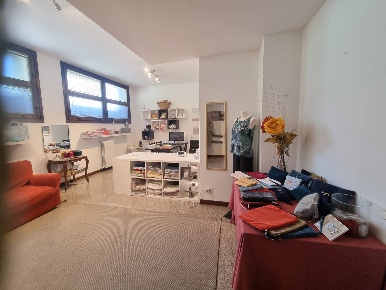 Foto Ufficio in Via Ippolito Nievo 8, Milano Pagano di 35 m² con 1 locali