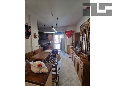 Foto Appartamento in VIA VAMBA, Firenze Coverciano di 95 m² con 4 locali