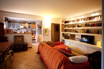 Foto Appartamento in Strada Martinella 263, Parma Centro Storico di 90 m²