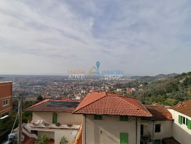 Foto Villa a schiera in Via Bergiola 109, Massa Bergiola - Lavacchio