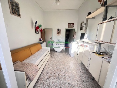 Foto Appartamento in Via Vittoria, Comiso Centro di 40 m² con 4 locali