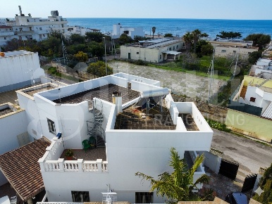 Foto Casa indipendente in Via Torre San Giovanni 1000, Ugento di 180 m²