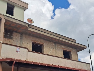 Foto Appartamento in Via Daunia 54, Manduria Centro di 130 m² con 4 locali