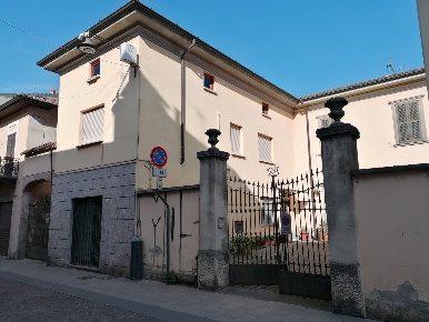Foto Casa indipendente in Via UMBERTO IÂ° 19, Pandino Centro di 175 m²