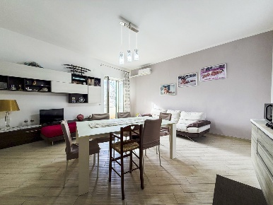 Foto Appartamento in Via VICINALE ARIENZO 49, Nola Polvica di 220 m²