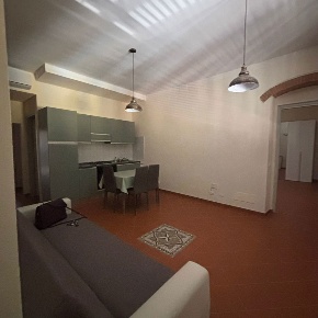 Foto Appartamento a Pistoia Centro Storico di 80 m² con 4 locali in affitto