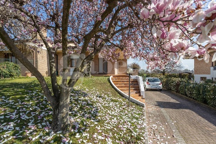 Foto Villa bifamiliare in Via Gianfrancesco da Tolmezzo 31, Codroipo Centro