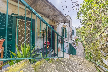 Foto Appartamento in Vicolo Di Monte Arsiccio 56, Roma di 63 m² in vendita