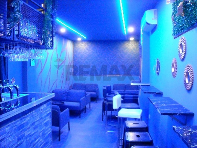 Foto Bar a Pescara Porta Nuova di 60 m² con 3 locali in vendita