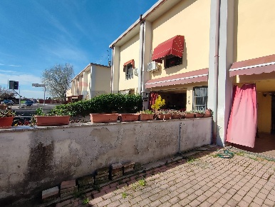 Foto Villa a schiera in reggio pasquali 19, Tresignana di 140 m² in vendita