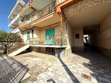 Foto Villa unifamiliare in Via Antonio De Luca, Cicciano di 282 m²