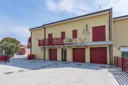 Foto Duplex a Copparo Centro di 118 m² con 4 locali in vendita
