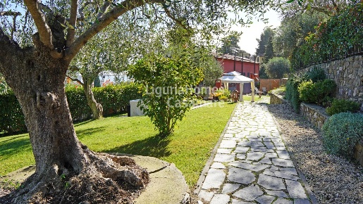 Foto Appartamento in via Labbe, Imperia Piani, Torrazza di 105 m²