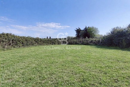 Foto Terreno residenziale in Località Campomorto snc, Montalto di Castro