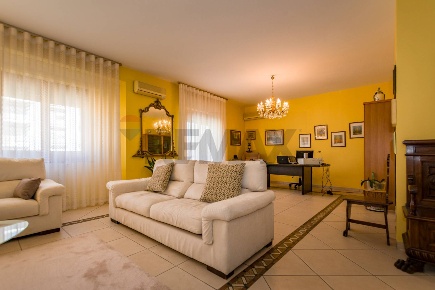 Foto Appartamento in Via Ammiraglio Rizzo 76, Palermo Montepellegrino