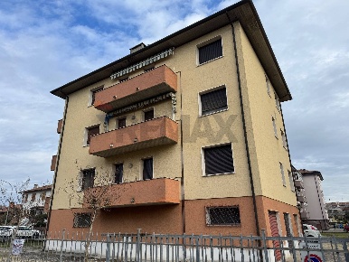 Foto Appartamento in Piazzale Verga 15, Copparo Centro di 100 m² in vendita