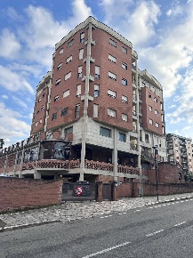 Foto Appartamento in via adige 16, Rende Roges di 79 m² con 3 locali