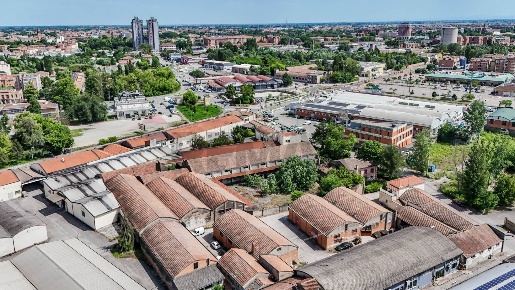 Foto Capannone industriale in Via Bongiovanni 24, Ferrara Via Modena