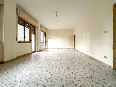 Foto Appartamento in Via Fimia, Catania Vulcania - Sanzio di 145 m²