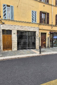 Foto Negozio in Strada massimo D'Azeglio 100, Parma di 44 m² con 1 locali