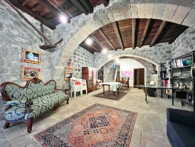 Foto Appartamento in VIA CORSO CAVOUR, Montefiascone di 188 m² in vendita