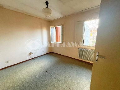 Foto Case semi ndipendenti in Via Ortigara, Maniago Centro di 52 m²