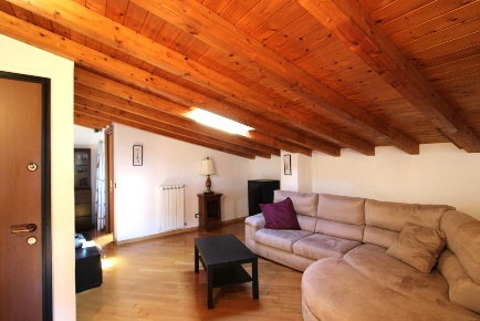 Foto Appartamento a Uscio di 74 m² con 3 locali in affitto