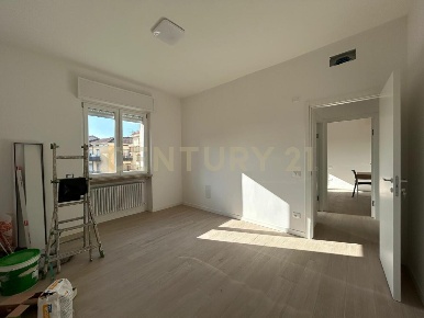 Foto Appartamento in Via Merano 9, Verona Borgo Roma di 98 m² con 4 locali