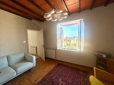 Foto Appartamento a Sovicille Volte Basse di 95 m² con 4 locali in vendita